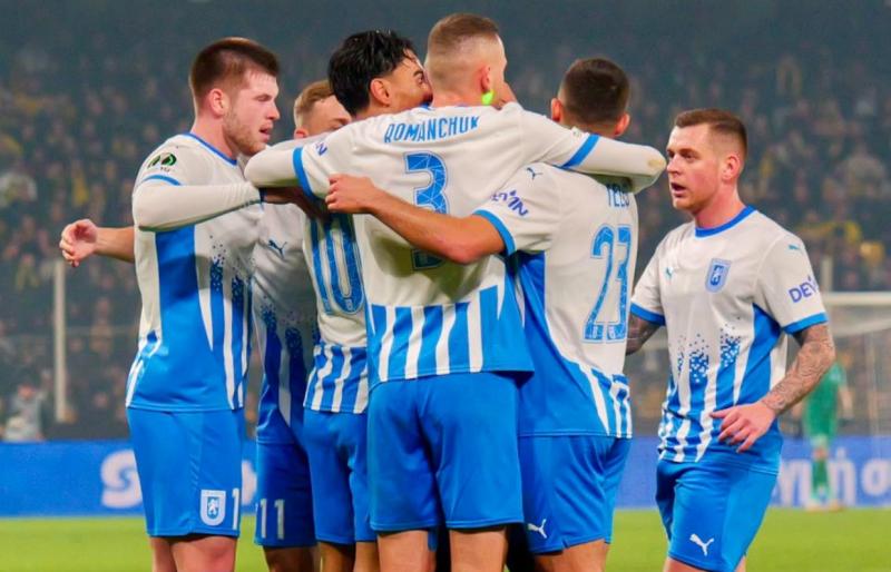 Universitatea Craiova spulberă Csikszereda, 5-0, și încheie anul pe primul loc în campionat după 35 de ani